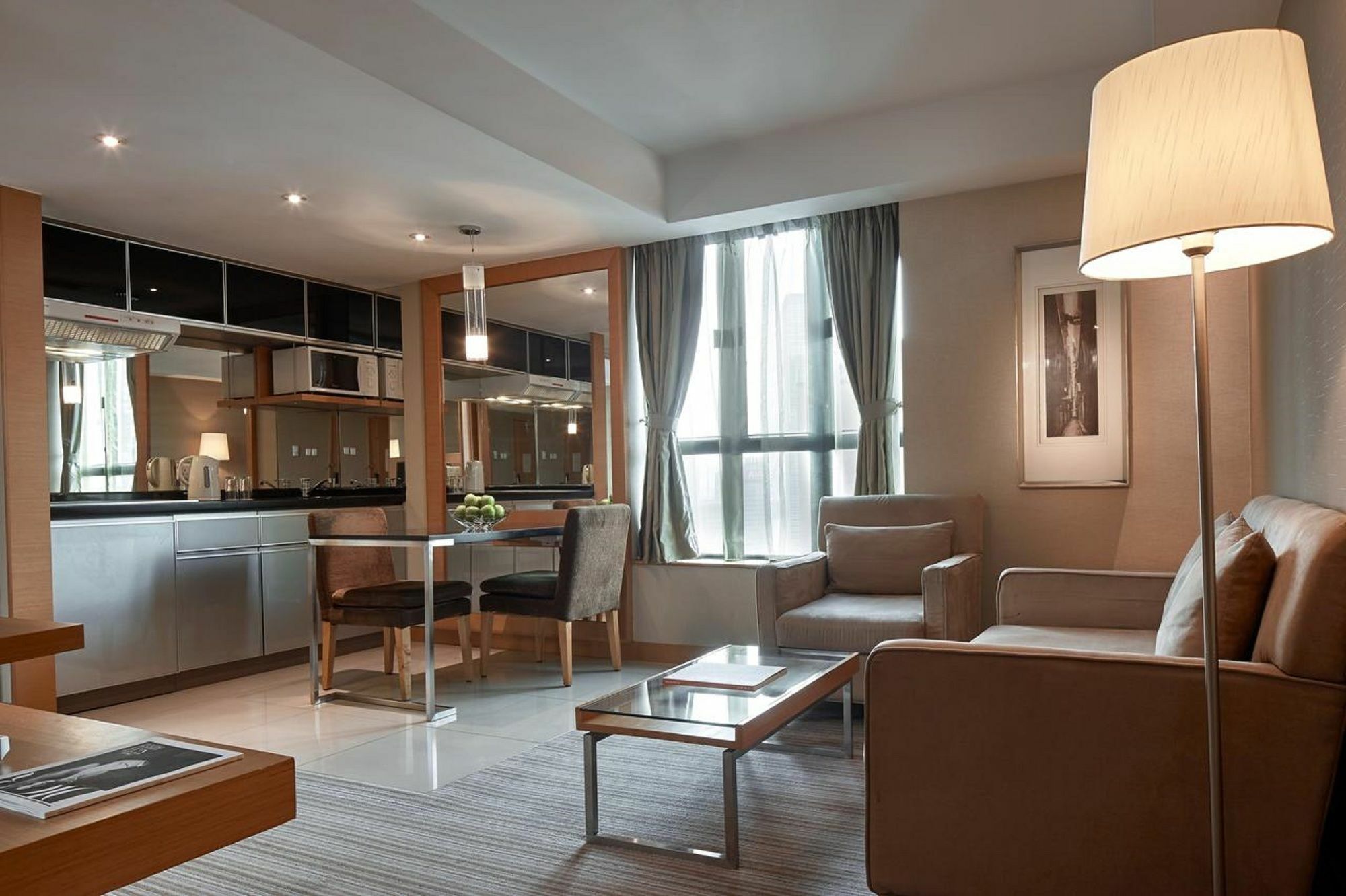 Two Macdonnell Road Lejlighedshotel Hongkong Eksteriør billede